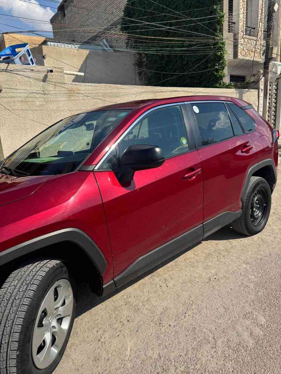 🚘 للبيع راف فور 2023 — AWD | مواصفات عالية
🔹 موديل 2023
🔹 محرك 2500 CC
🔹 دبل AWD / All Wheel Drive
🔹 رادار + حساسات
🔹 كاميرا خلفية
🔹 تحديد المسار
🔹 مثبت سرعة
🔹 شاشة حجم كبير
🔹 تحكم ستيرن جهتين
🔹 تايرات جديدة
🔹 6 مودات قيادة:
• Normal
• Eco
• Sport
• Rock
• Snow
بيها حادث خفيف، شويه من جاملغ  وشويه من البنيد،  صور الحادث موجود بالصور .

رقم الهاتف ***********

سعرها ٢٢٠ ورقه

نص مكتوب في الصور:
- hived offer. Auction ended on 024.
- day, January 8, 2024