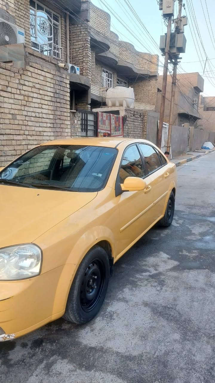 السلام عليكم
اوبترا 2012 خليجي شركه عامه 
مصفره هيئه وغرامات بسمي 
كفاله كير ومحرك وتبريد وتخم تاير باتري جديد
مشط جديد دوشمه  سياره كامله من كل النواحي لاطخه ولا صبغ كله وضع شركه
السعر المطلوب /63 وبيه مجال 
للتواصل ‏‪***********‬‏
