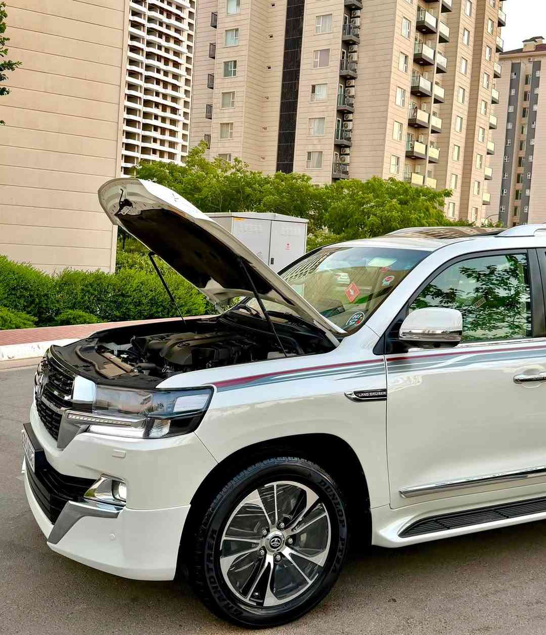 Land cruiser GXR 2021 V6  70,000km
‏Grand turing
لاندكروزر 2021  GXR
‏‎ملاحظە : الاخوان رجائن بس بیع نقد بدون مراوس🫡
أخت زيرو بل كارتون 📦
‏‎لاندکروزر 2021 SAS
‏‎💎محرک 6 سلندر 
‏‎⌛️ماشي 70,000 ألف كيلومتر
‏‎💎 بسمطين  +سماعة بيلادي +فرشات بيلادي مجوود 

‏‎💎 مكفولة كفالة عامة من الدعامية إلى الدعامية
‏‎ 💎 بدون صبخ .بدون بارد  ،بدون رصعات ،بدون حتى شخط
‏‎دعاميات هم بدون صبغ ،رمل مابي ،لحية بدون صبخ ..بقية كلها بشرط

‏‎🧬فول فول مواصفات
‏‎شاشة كبير لمس 5كاميرا حاسة رادارات
‏‎كاميرات 3 شاشات سيلاد فتحة سقف 
‏‎كشن جلد كشن كاراباي شحن موبایل  8 اريباك تبريد مركزية
‏‎بصمة تشغيل عن بعد باب جاك سلاجة ليد زينون 
‏‎تحكمات ستيرن دبل فوليوم فورويل هوك
‏‎سيارة بها 2 بصمة من شركة جديد جدأ 
‏‎سيـارة عل نظافتها احسبها صفر زيرو

💎 تخم تاير دنلوب الاصلي

‏‎ 💎محرك كير بشرط مامفتوح
‏‎سيارة حيل نظيفة كلشي عل بلاد لوك
‏‎سنوية زنكة كلشي جديد مدفوع لـ2031
‏‎باسمي السنوية بشرط تحويل و خرامة 
‏‎سيارة مابيـها دينار مصرف كامل من كل نواحي

‏‎♻️نفسي يوم /تحويل و وكالة حاظر رقم سلیمانیە
‏‎📍مكانك /داخل سليماني

‏‎☎️موبايل / ***********
💵سعر / 533$ ورقه
