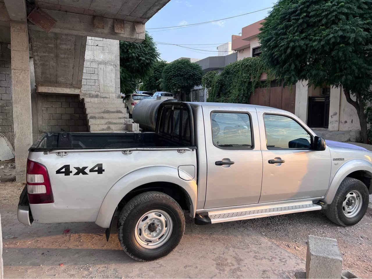 فورد گاز ٢٠٠٩ نمونە
گیرومەکینەی بەشەرت
تەحویل و خەرامە بەشەرت
لەگەل پیکابی تاک ئالوگوردەکات
زم *********** السليمانية, العراق

