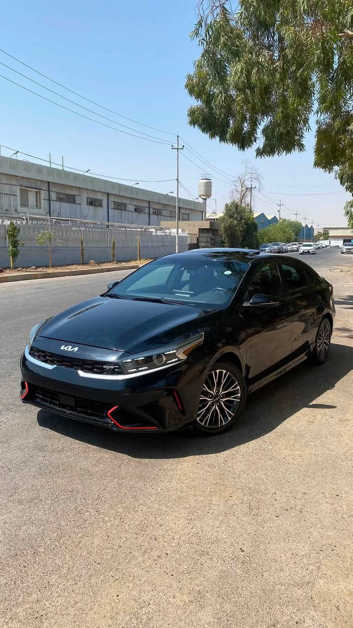 سلام عليكم
سعرررر 🔥
كيا فورتي 
موديل 2024 
مواصفات GTline فول فول 
الضرر جاملغ + نص باب صبغ 
محرك ٢٠ دوش 
سياره ماشيه ٣٤ الف 
واتساب ☎️ ***********
