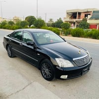 شاهینە رۆیال • ٢٠٠٦ • ١٣١٠٠٠
