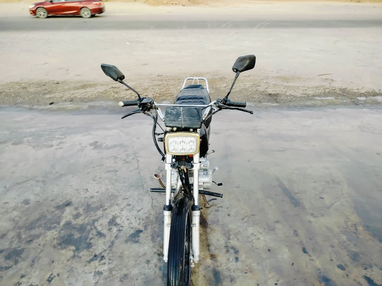 موطور 5كير 
موديل 21
محرك شرط
كهربائيات شغاله 
كله فول 
السعر 150 ويرهم مراوس 
***********
