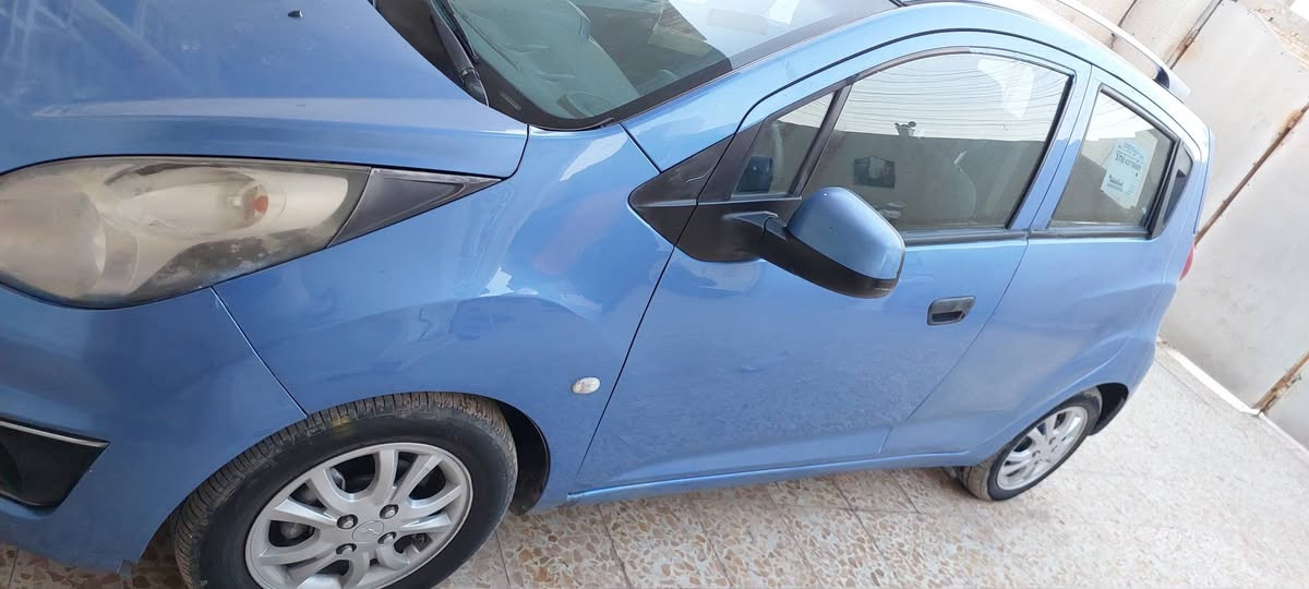 سبارك موديل ١٣ بيها رشات صبغ محرك حداده كير تبريد كله جاهز السعر ٤٥ اتصال ***********
