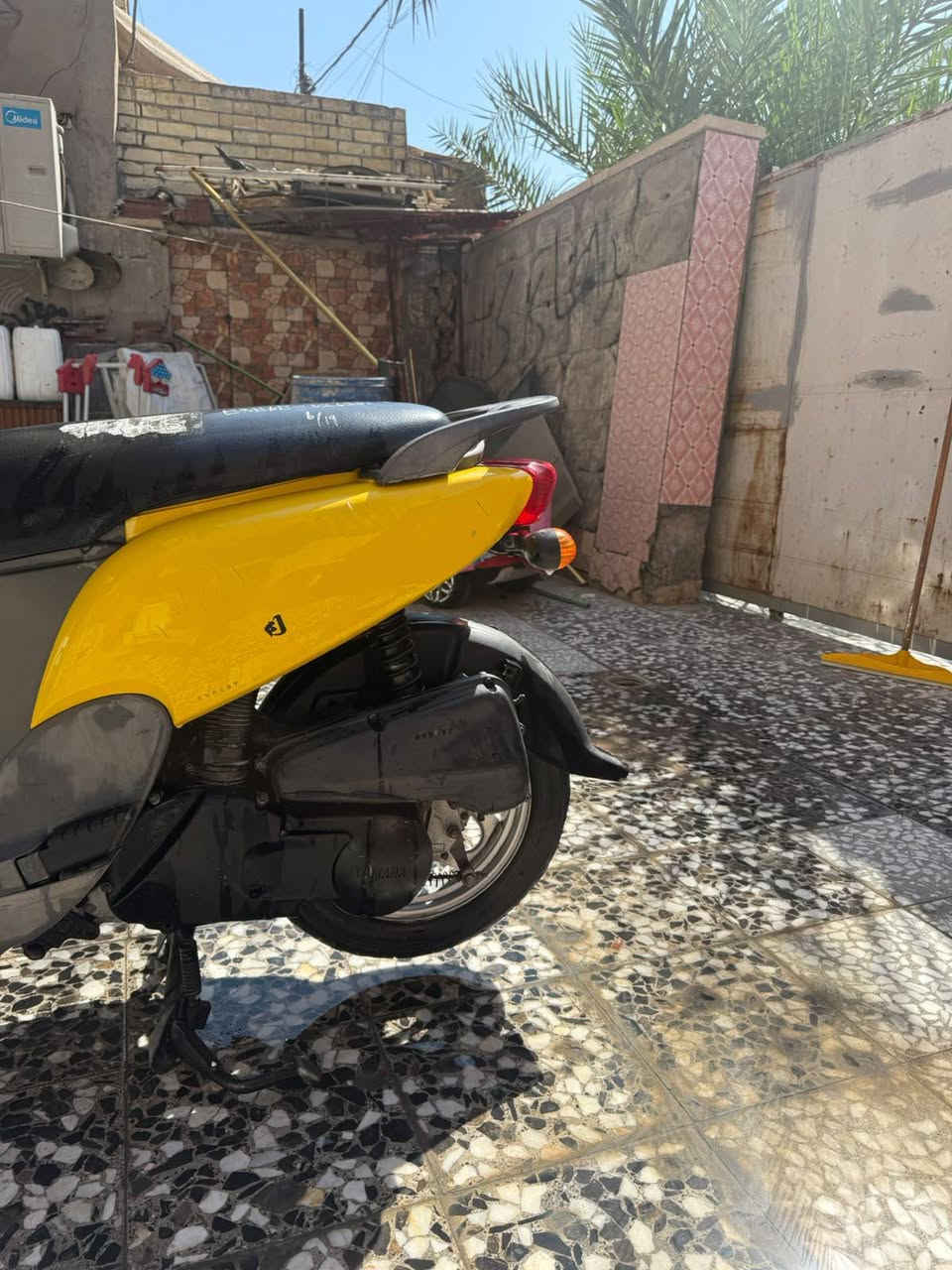 ‎فله للبيع صاله شهرين نازله من رمبه دراجه كامله مانقصه شي ممتواجد فيس فقط عل رقم 
*********** سعر 900‎ بغداد, العراق
