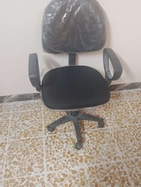 كرسي • بيها مجال