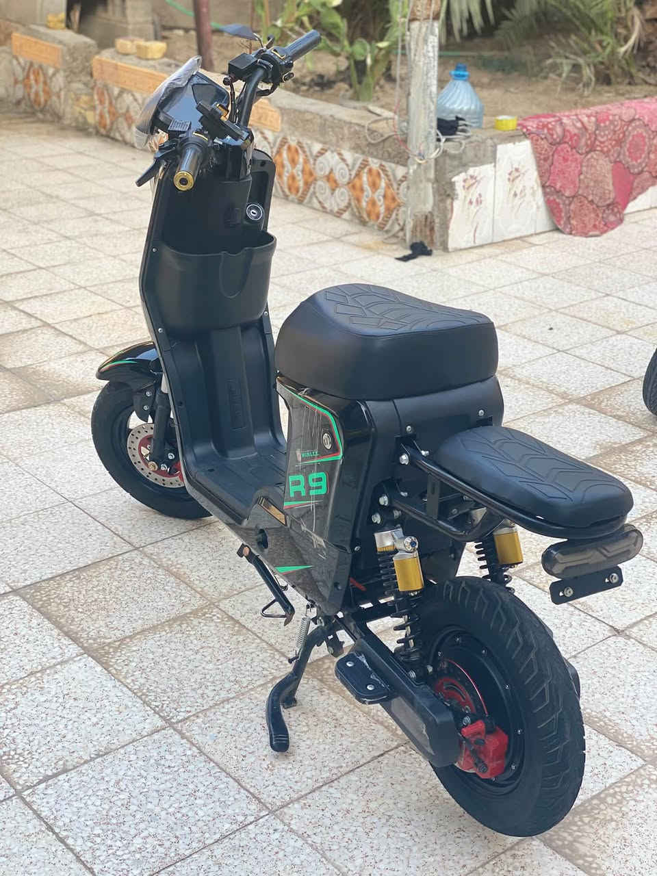 البصرة الهارثة R9 2026
السعر 450 الف ربع مايطيح 
الاتصال ***********

