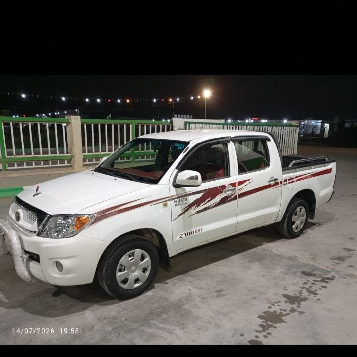 الهاتف ***********
للبيع بيكم 2008 سعودي شاصي 19 رقم قادسيه انكليزي سنويه لل31 مكفوله كفاله تبريد ثلج تخم تايرات جدد

نص مكتوب في الصور:
- 14/07/2026 19:58
- 14/07/2026 19:56