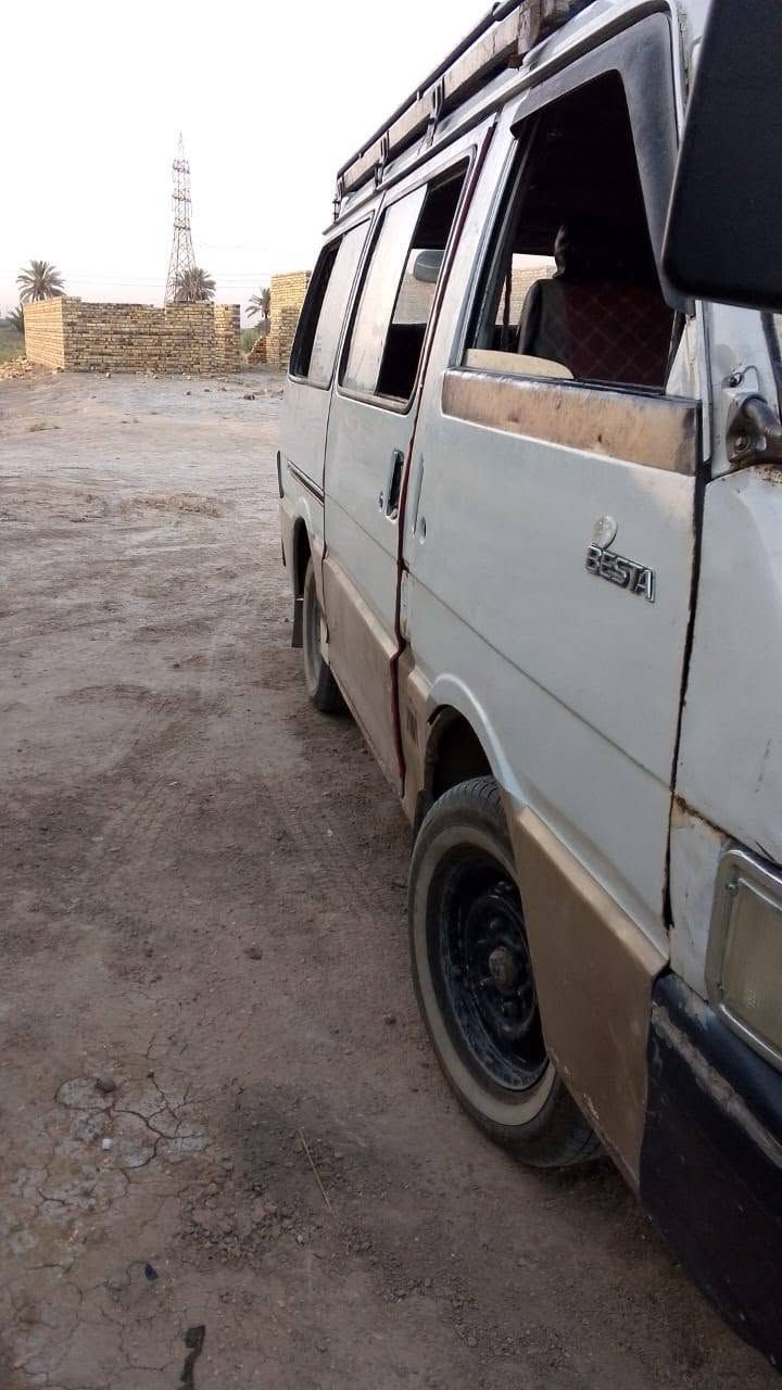 السلام عليكم سياره بسته موديل 94 سياره خير من الله

مكينه لاتنقيص لاتبخير  مكينه حاويه شادله 

حداديه بجيس دبلات اماميه هورن كهربائيات سياره كشنات 

كله جديد الله شاهد سياره عدله تخبل سياره مصفره هيه وغرامات 

سياره الله شاهد كبل للشارع شراي بيك خير وتدلل 

مانقصه لو برغي 

رقمه ديالى الماني 

مكاني بابل منطقه الدبله  مستعجل عله بيعته سعره 25 وبيه مجال  للشراي

***********
