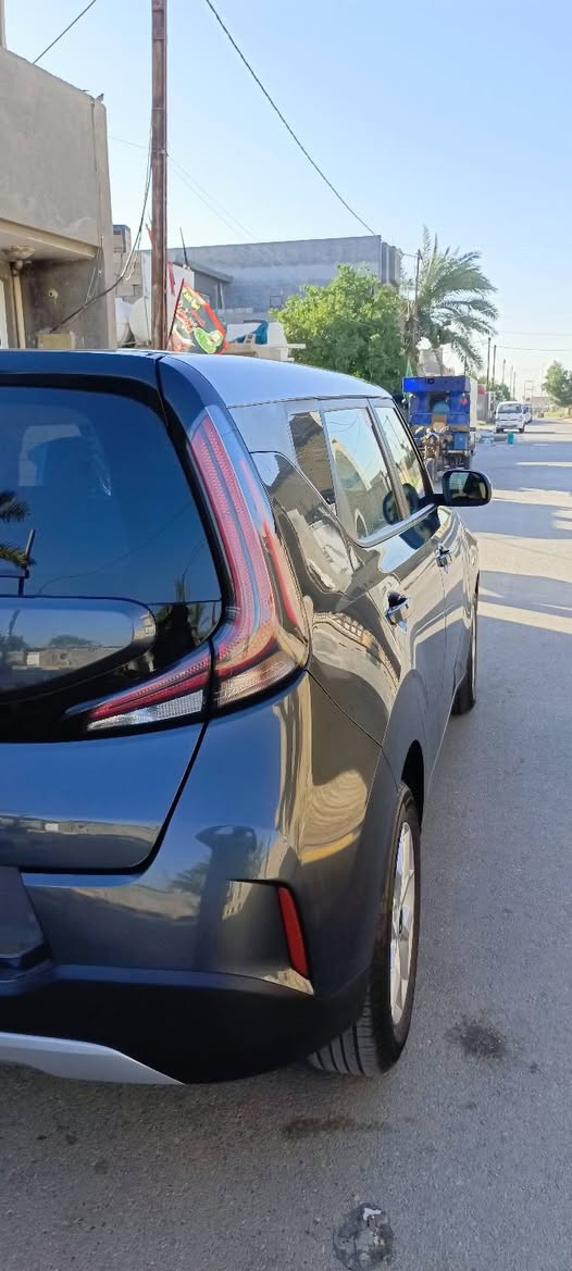 كيا صول 2024 رقم بغداد باسمي لاصبغ ولا تبديل اني مرقمها ليبل واحد جديدة لك بالعافية على ياخذها هاتف ***********مكان السيارة الصويرة

