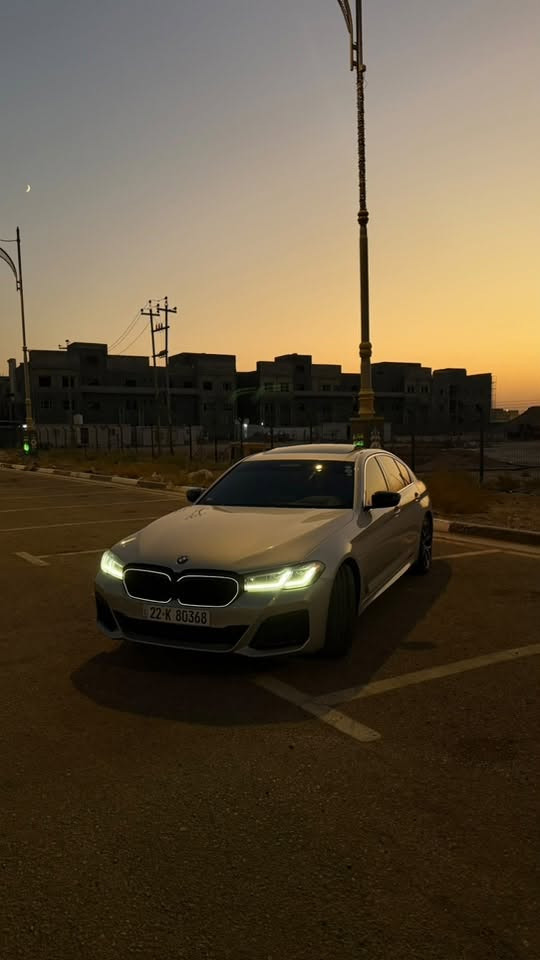 بسم الله الرحمن الرحيم

 Bmw 530i 2021

مواصفات / 

اكبر حجم شاشة 
عدادات دجتل 
كشنات كهرباء + خزن ميموري 
تدفئه كشنات 
ستيرن كهرباء
ماشيه 77 ميل 
رادار امامي + حساسات جانبيه فول للعين ونقطة عمياء داتا شو جنطة كهرباء وايماءات بالشاشه 

سبورت لاين تجي دفع خلفي 

السيارة فول عدا الخمس كامرات

بدون اي مسج اعطال 🛑

دعاميه اماميه وخلفيه M5 + شباك امامي ابو اللد  ومغلف كاربون فايبر الياف 🚀

سياره كامله للاخير صفر مسج بدون نقص برغي واحد حتى دهن جديد مبدل + تخم دسكات جديده
الحادث / ربع جاملغ خلفي فقط بدون اي دواخل + صار بيه طخه بسيطه بالدعاميه الاماميه ومبدله بدعاميه M5 

السياره مابيه ولاقطرة صبغ
وبيه جاي ليبل مال حماية سرقة من كل القطع وبي رقم 

رقم اربيل بأسمي شخصياً وبيه باج تضليل 80‎%‎ امريكي اصلي🛑 

تبريد ثلج 

كير مكينه كفاله 

مكاني كربلاء
الرقم ***********  

السعر 280 وبيها مجال

