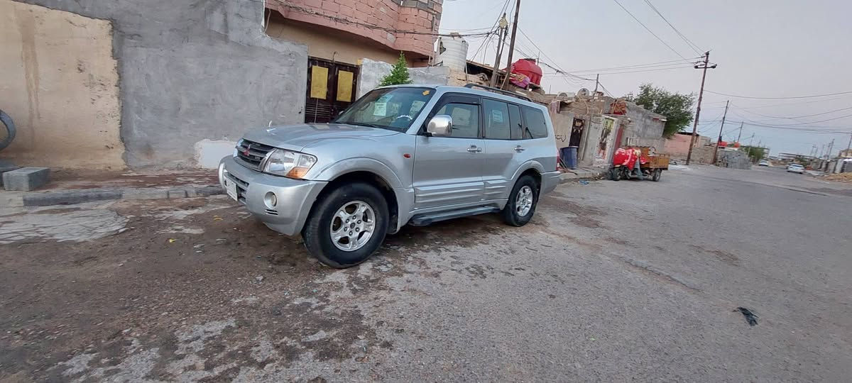 باجيرو خليجي موديل ٢٠٠٢
تبريد 
مكينه ٣٠٠٠ 
سنويه جديده 
مراوس 
وبيع
مكاني العماره 
السعر ٧٠ 
استفسار 
***********
