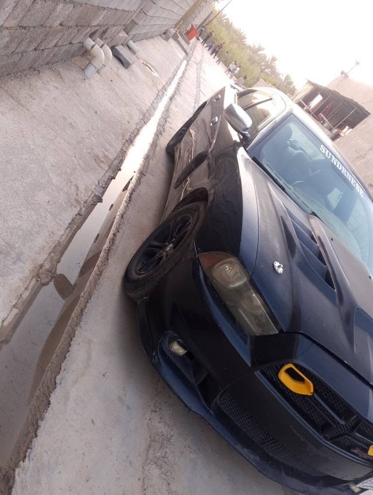 للبيع جارجر موديل 2011
رقم بغداد محرك 6. 3600
المواصفات معروفة
بصمة تشغيل صندوق ابواب 
تشغيل عن بعد
دوشمة بيجي
كير ومكينة خير من الله 
تبريد قطعتين 
دمام صوت
بيهة قطع صبغ اثر جراد  ابيع حزام بدون قمارة  
تحتاج بوليش وشغلات بسيطة 
السعر 105
مكان السيارة خان بني سعد 
*********** الفارس, صلاح الدين
