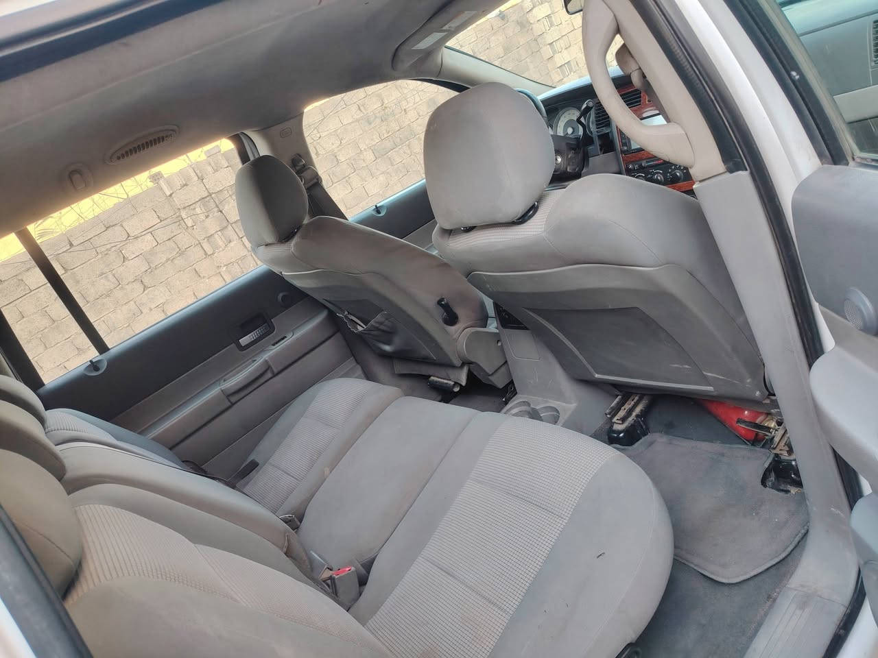 دورنكو ٢٠٠٩ للبيع ٧ راكب ٣ قطع تبريد كلشي شغال بيه بغداد العطيفية السعر ٧٩ ورقة وبيه مجال للشراي
***********
علي
