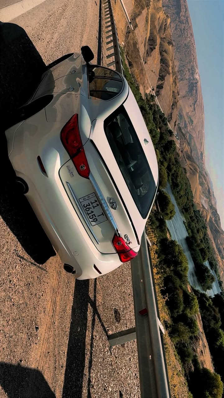 انفنتي q50 2017 تو ويل
وارد امريكي 
ماشية 86 الف مايل 
محرك 3000 تون تيربو 
صدر امامي خلفي جديد 
ادامة  منضومة بانزين و فلاتر كاملة 
راديتر تبريد تيربو الكبير 
محرك مبدل جديد 
كير مكينة تبريد خير من الله 

 حادث امريكا شوية من الباب و الجاملغ الخلفي و هنا بغداد صار بيهة طخات بدون دواخل 5 قطع ابيع احزام  
مكان السيارة شارع فلسطين 
*********** 
السعر 113 و بي مجال
