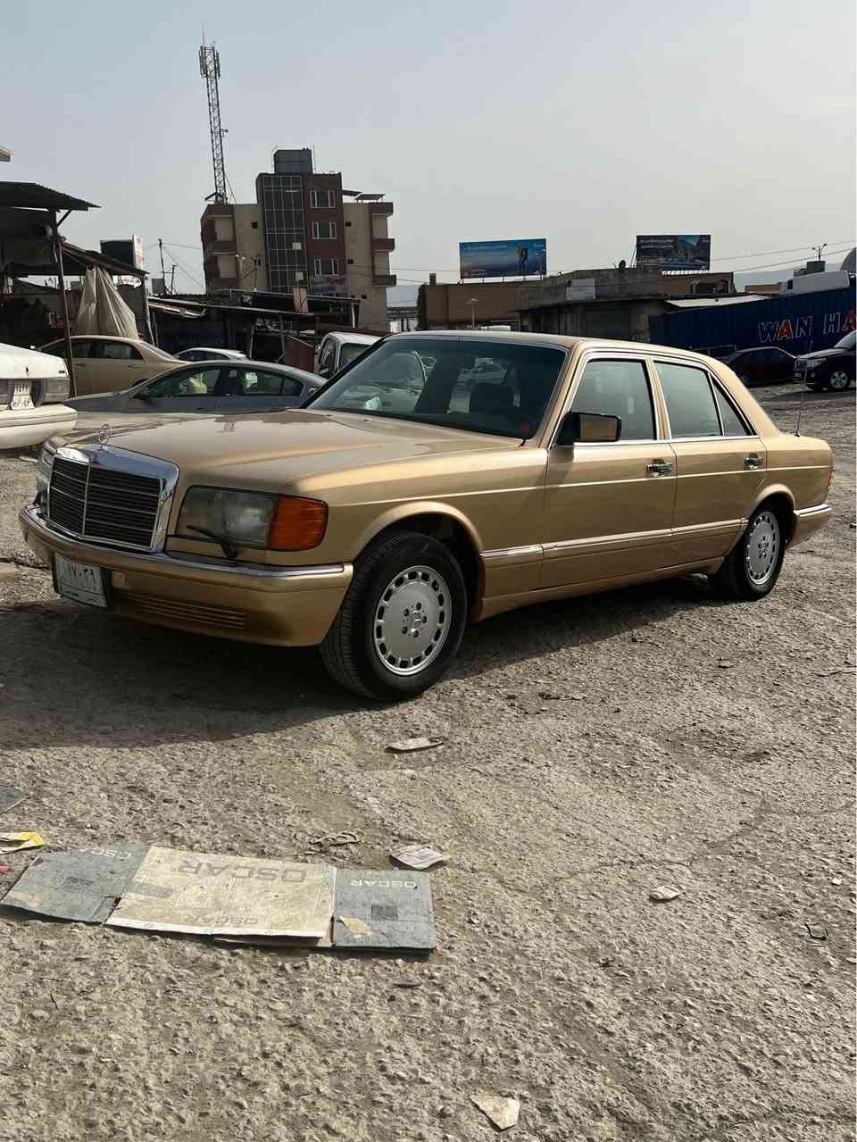 مرسيدس رآسي1991محرك320تبريد تدفئة لون ذهبي مصبوغه عام دبل فيول بمب دبل مروحة دبل ئاريل ماسحات لايت يشتغل سلايت كشنات جلدلايتات زنون تايرات جديدةقفل مركزي4جامات كهربائي 2كشن كهربائي ***********تحويل مباشر مكان سيارة السليمانية سيارة رقم أنبار السليمانية, العراق
