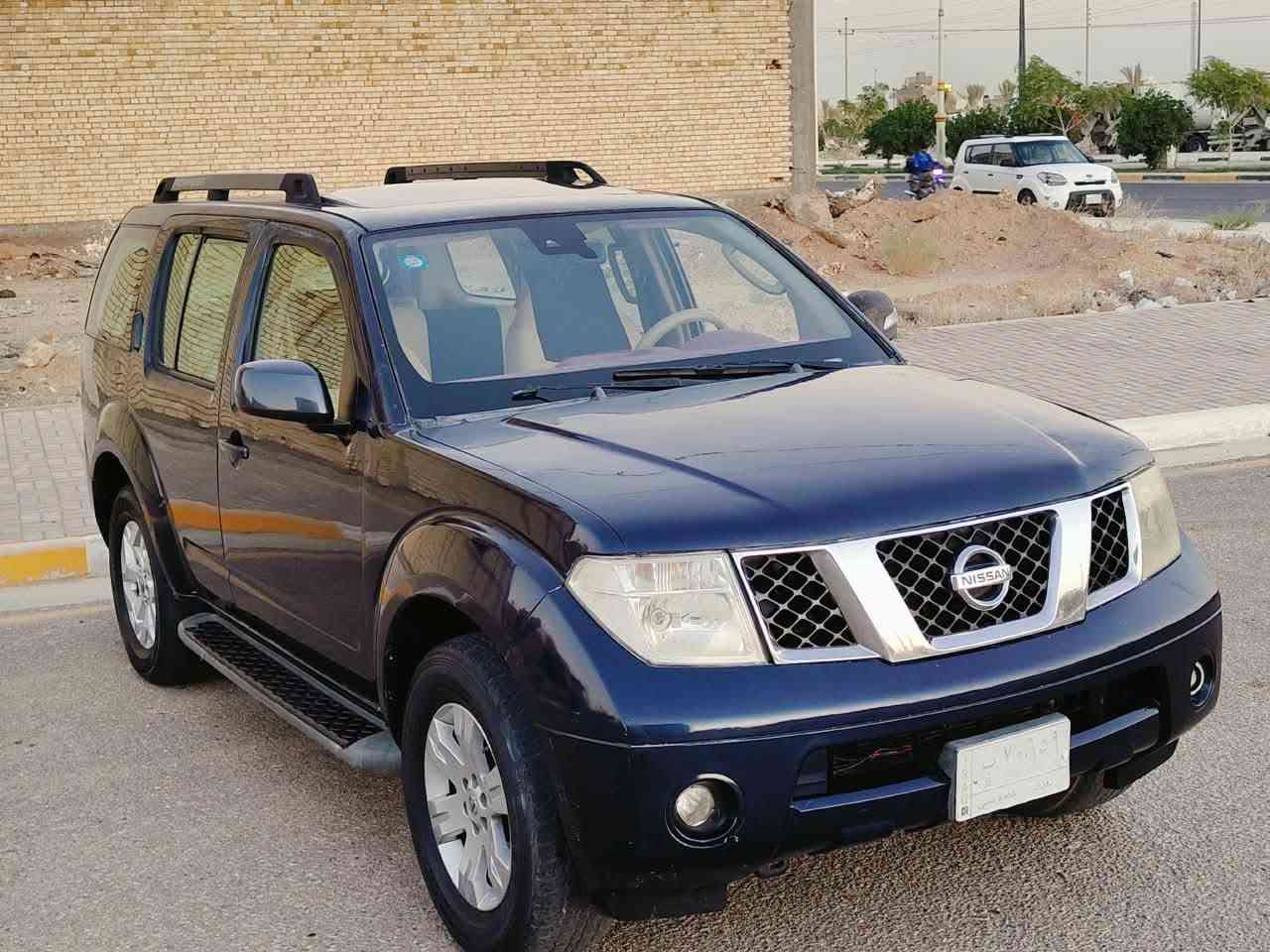سلام عليكم للبيع نيسان باثفندر موديل 2008 سعر 77 رقم بغداد مكان سياره كربلاء المقدسه *********** كفاله من ضربه وتبديل فول موصفات فتحه سقف داخل بيجي تحكم ستيرن اشاير مري كشن كهربائي ثلاث قطع تبريد مكينة4000 سنوية جديدة
