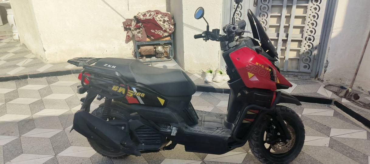 دراجه ZKH BWS 180 صيني
نضافه 90 بل ميه
المكان البصرة القرنه حي الملتقى
السعر مليون وبيهة مجال
للستفسار ***********

