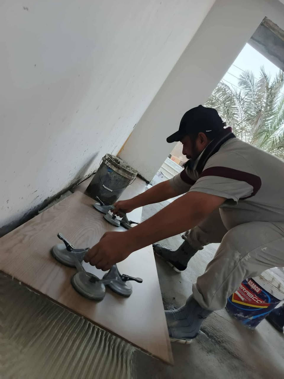 🔹 كادر حيدر البغدادي لعمل السيراميك والمرمر 
   خبرة أكثر من 30 سنة في تنفيذ جميع أعمال:
✅ السيراميك
✅ البورسلين
✅ المرمر
✅ الكرانيت
✅ كافة أعمال التغليف والإكساء
✅ لبخ دواخل البيت و واجهات البيت
✅ عمل ميكانيك الواجهات للمنازل والأبنية
✅ عمل جدران وارضيه بل مادة  والجف قيم
✅ السكريد واللبخ الخاص لعمل البورسلين ✅ عمل نظيف، دقة بالمقاسات
✅، والتزام بالمواعيد.
✅ بغداد ومحافظات الجنوب
✅ الدقة والالتزام هويتنا
، اتصل
***********
***********
يوجد وات ساب✔️
