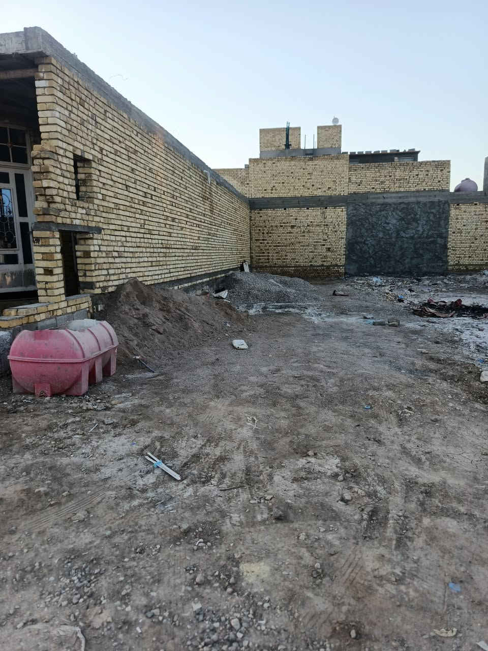 شارع السكلات • ١٠٠م • مال تعويض
