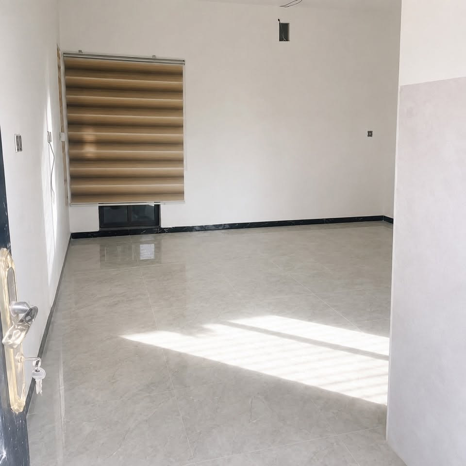 بيت للبيع – مقابل محطة العرفان
📐 المساحة: 200 متر

🏠 طابق واحد

🛏️ بيه غرفه وصحيات وكلدور ومبني وجاهز للسكن

📍 الموقع: مقابل محطه العرفان 

📜 طابو زراعي سند 25

💰 السعر 55 مليون وقابل للتفاوض للجادين فقط

للاستفسار والتفاصيل، التواصل على الرقم الموجود 

‏‭***********
