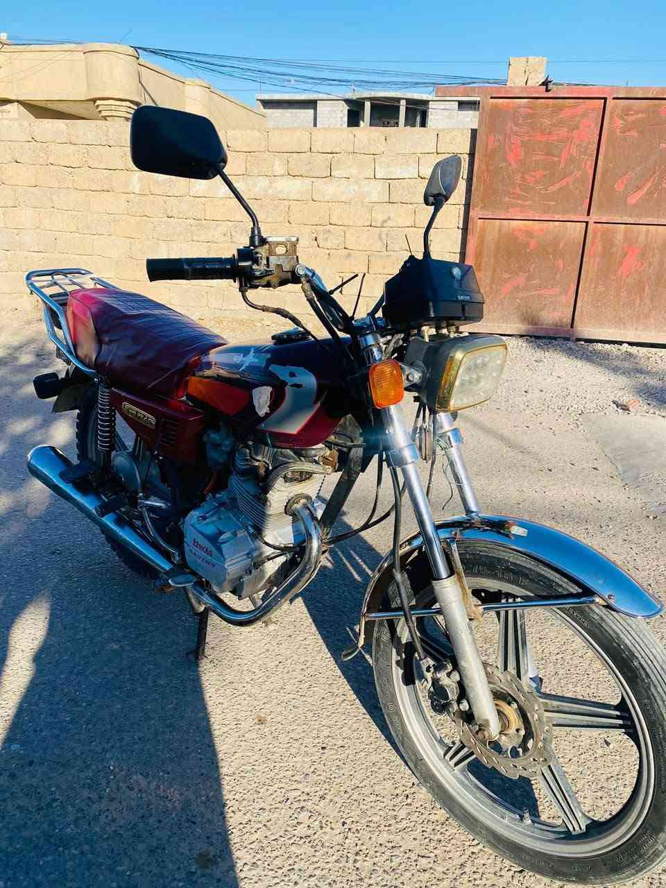 ((مكلف بالنشر)) اسلام عليكم سيفان 2019 موطور جدام العين نشاط معدل نار السعر 375 وبيه مجال رقم صاحب الموطور ***********
