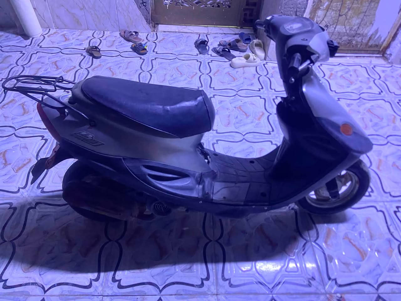 السلام او عليكم دراجة ياماها  9زروف للبيع السعر300 وبيها مجال يرادلها شوي تعديلات مثل ما شايفينها دراجة نضيفة حلوة  وتخم تايرات جدد للشراي يتواصل خاص وهذا رقمي ***********
