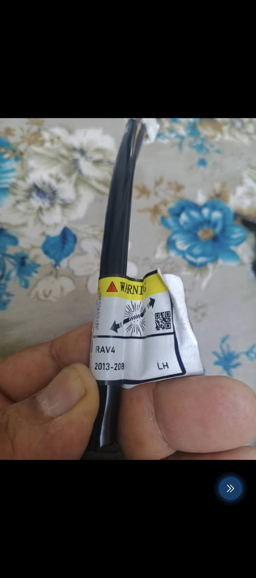 جكات كهربائية صندوق الخلفي الكهربائي راف فور جدد بالباكيت واصليات المكان بغداد ويوجد توصيل***********
