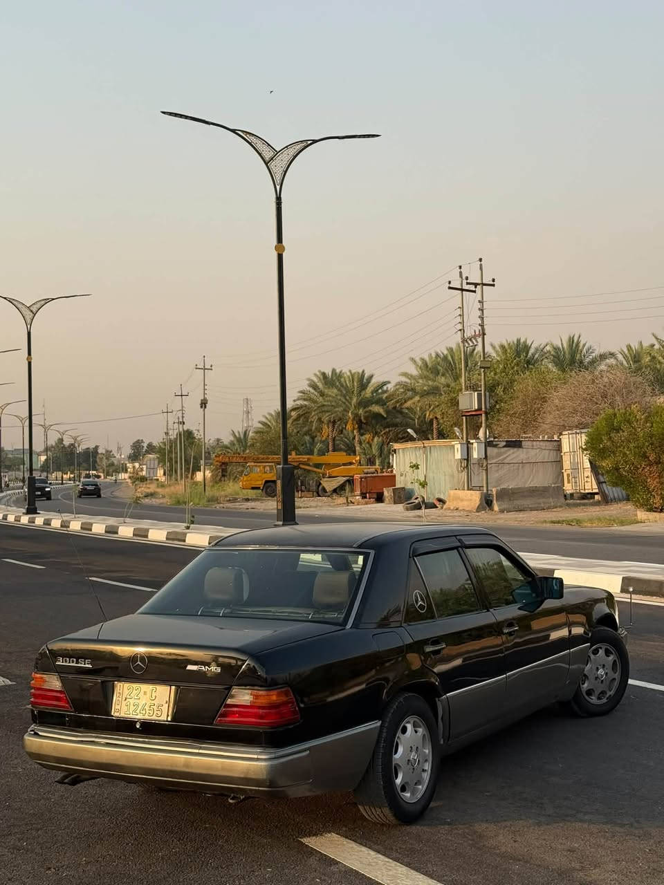 مرسيدس دب للبيع – موديل 1990

 المواصفات:
• محرك VVT 3000
• دبل مراوح تبريد، تبريد ثلج ❄️
• سنوية جديدة
• تحويل مباشر
• قواعد دبلات بلاد
• سنتر لوك
• جامات امامية كهرباء والخلفية جوبي
• 4 تايرات جديدة، مبدلات قبل 15 يوم 🛞
• السيارة كفالة من الضرب

السعر 65 ورقة وبيه مجال 

- عنواني ديالى - خانقين 

📞☎️  لتواصل ***********

