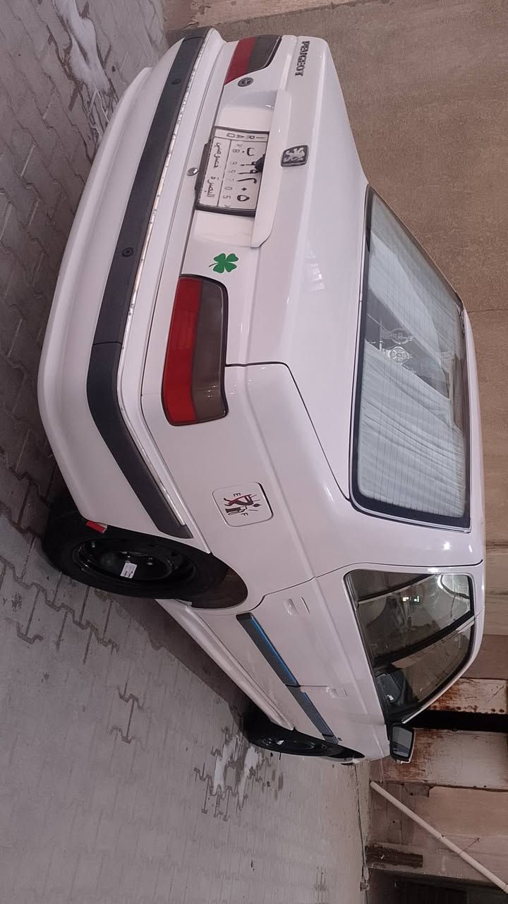 سلام عليكم بيجو بارص مديل 23 سياره كفاله مال اقصاد باقي شي بصيط عليه ماشيه 83 مكينه كير تبريد خير من الله اب 72 مكاني شقق الموفقيه هاتف ***********
