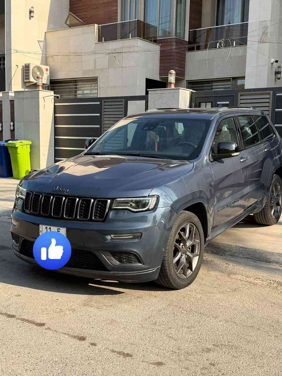سلام عليكم
جيب 2020

فول مواصفات S داخل احمر

وكالة هارلم

ماشية80 ميل 

رقم بغداد الجديد انكليزي بأسمي 

ا‎* المواصفات : . . 

ا‎* نقطة عمياء .

ا‎* دفع رباعي 4x4 . 

ا‎* فرش المقاعد من الجلد . 

ا‎* المقاعد الأمامية كهربائية .

ا‎* ذاكرة لحفظ وضعيات الجلوس . 

● المقاعد الأمامية مع تدفئة . 

● بانوراما

●شفتات ستيرن . 

● ويل قياس 20 انج .

● مقود السائق كهربائي . 

● تدفئة ستيرن . 

● سقف بانوراما .

● شاشه 8.4 انج .

● نظام الملاحة (GPS) . 

● نظام خاص للطرق الوعرة . 

● مصابيح امامية زنون . 

● المصابيح الأمامية مع LED لايت . 

● كشافات الضباب زنون . 

● تشغيل عن بعد .

● صندوق كهربائي .

● حساسات أمامية . 

● حساسات خلفية .

● كاميرا خلفية .

● بخاخ ماء لتنظيف المصابيح الامامية .

● مرايا بخاصية التعتيم الذاتي . 

● مرايا جانبية قابلة للطي كهربائيا . 

● بلوتوث تلفون . 

● محدد سرعة . 

● نظام تشغيل واطفاء اوتماتيكي للمحرك للتوفير ● من صرف الوقود .

● نظام بريك اوتماتيكي 

● والمواصفات الباقية معروفة

بيهة باب السايق صبغ وشبر بالجاملغ الامامي جهه السايق

السعر 280

سيارة مكانهة بغداد
للتواصل 

***********

***********
