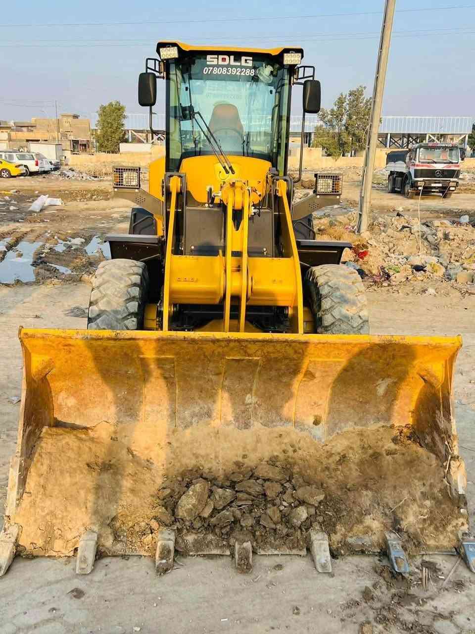 شفل للبيع SDLG حجم L936H موديل 2023 مكفول كفاله عامه كير ومحرك مكان ناصريه سوق الشيوخ 

‭***********‬

نص مكتوب في الصور:
- SDLG
- ***********