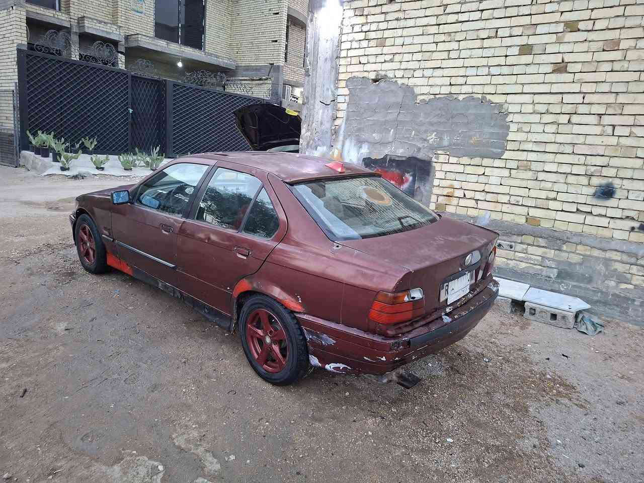 بي ام دبليوا حجم ٣٢٠رقم كربلاء  محور كير ومحرك بطه  راعيها ماانداله اكفل سرقه وعشاير  سعرها  14ورقه مكانها كربلاء حي النصر ***********
