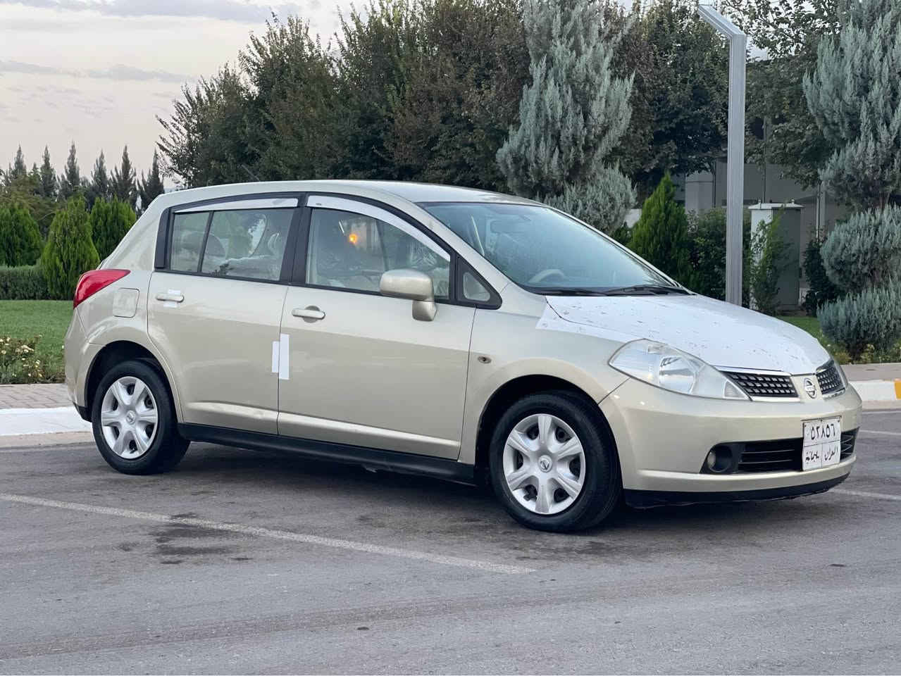 Nissan Tida 2007 

سعری ٦٨ گەڵاو معامەلە 

مواسەفات 
ناو زەرد 
٤جام کارەبا 
گێڕ ئۆتۆماتیک 
ئاوێنە کارەبا 

گێڕوو مەکینە بەشەرت 
کارەبای بەشەرت 

٤ پارچەی بۆیاخە 

سەیارەکە لە سلێمانیە 

ژمارەی موبایل *********** السليمانية, العراق
