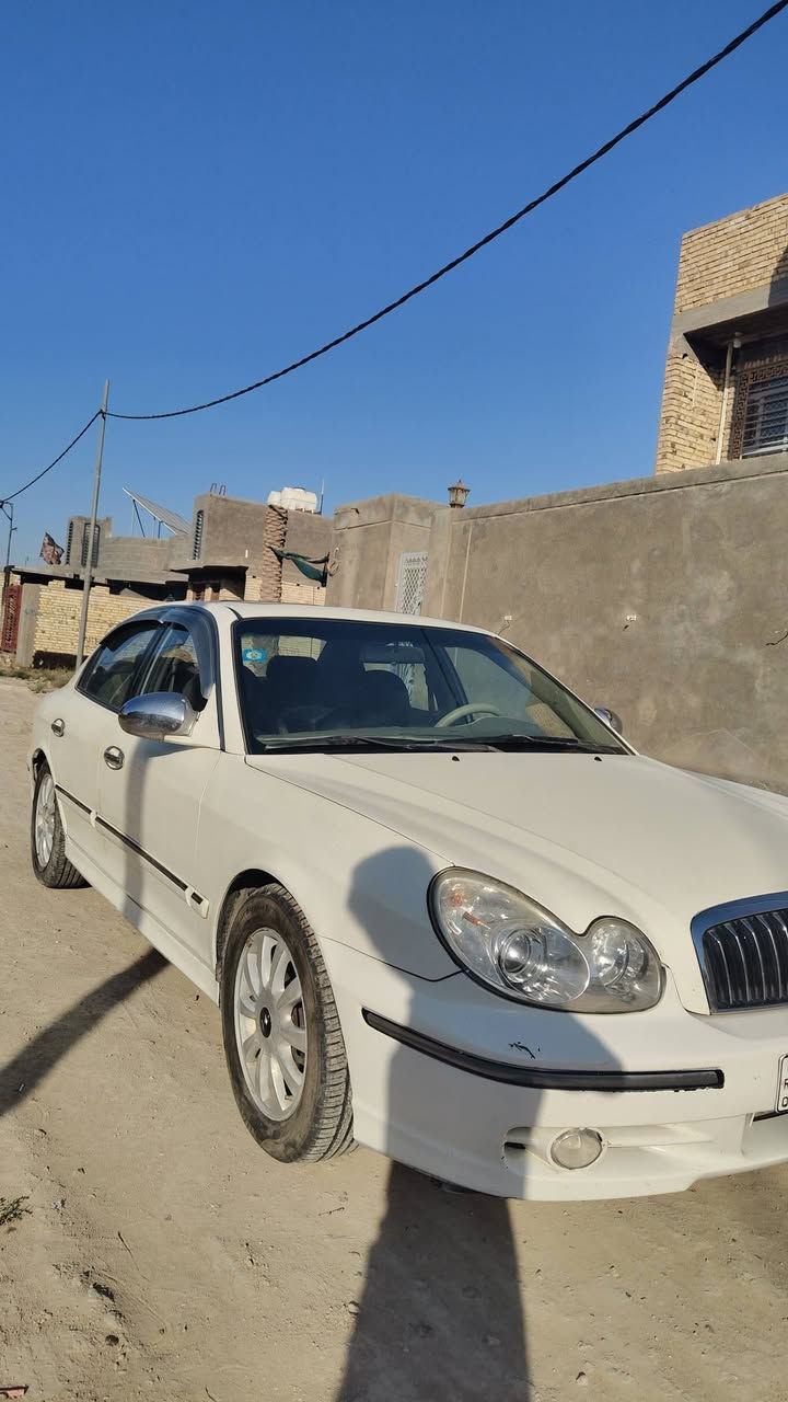 سوناتا 2005 ( وفود ) رقم بغداد بأسمي، محرك 2700 ، 6 سلندر، تبريد شغال وارد امريكي 
السيارة بيها تنقيص دهن يعني تنقص لتر بكل تبديلة ( يعني كل 3000 كيلو ) السعر 65 ورقة 
العنوان: بابل/ الهاشمية 
للتواصل الاتصال ***********
