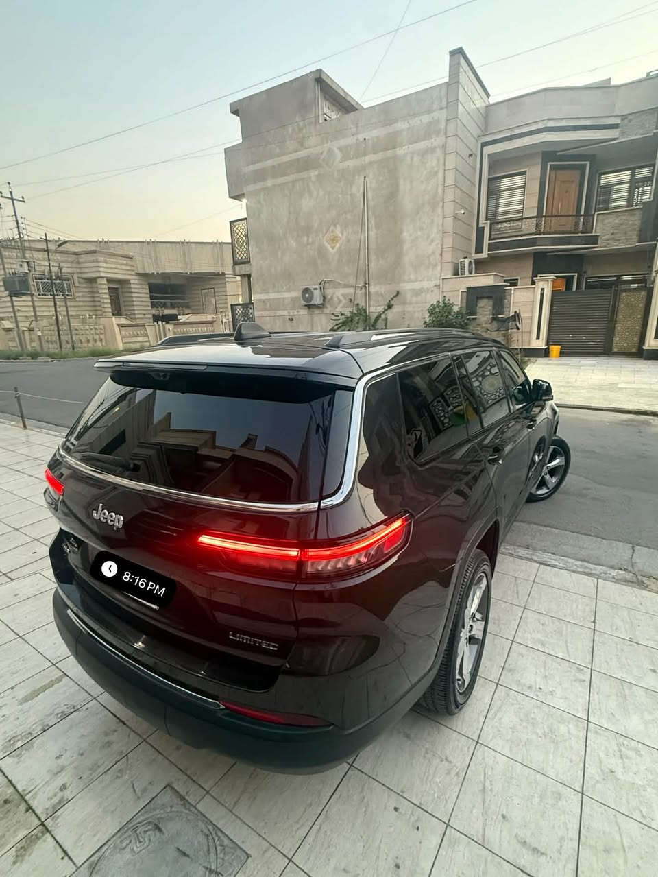 السلام وعليكم
للبيع2024 Jeep Grand Cherokee L Limited
جيب ليمتد بلاص يعني فول ١ على ١
رقم بغداد الجديد
بأسمي كتاب شهداء
لون اسود كذاب  
ماشية 28000 

المواصفات:-
بصمة تشغيل 
بصمة ابواب وصندوق
ثلاث شاشات بالدشبول 
تشغيل عن بعد 
بانراما 
كشنات Vib منفصل 
كشنات تدفئة تبريد 
تبريد منفصل ثلاث قطع
شاشة جبيرة
كير ماوس 
درايف مود 
انظمة قيادة
وتحكم بالقيادة
صندوق كهرباء
كشنات جلد لون بيجي 
كشنات كهرباء
كشن خزن ميموري
سستم صوت ALBINE
نقط عمياء
رادار امامي
رادار جوانب
تحديد مسار 
وقوف ذاتي
حساسات امامي خلفي 
مراية وسطية كامرة
٥كامرات ٣٦٠
كامرة بالقمارة
 الركاب خلف
هند بريك دكمة
تحكم استيرن
هيتر استيرن
شفتات استيرن
 منافذ تايب سي
لايتات زينون 
لدات امامي
بكلايت لد 
سبير منازل
جام اوتو
ويل كب كروم 

السيارة بيهة صبغ بنيد وجاملغ 
السيارة جاهزة بدون اي نقص   
اي استفسارت تعال خاص او اتصل
***********
عنوان بغداد

نص مكتوب في الصور:
- 8:16 PM
- 8:18 PM