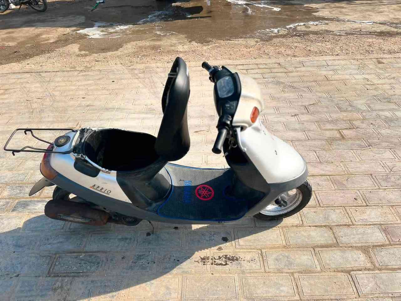 سلام عليكم دراجه بطه موديل ١٩٩٩ دراجه تكين نضيف دراجه نكره سلف دراجه حاويه
دراجه نضافه فول كدام عينك محرك شلعه فول 

مكاني :كربلاء البوبيات عامود ٣١ 
سعر:475 وبيه مجال للطيبين 
رقمي :***********
