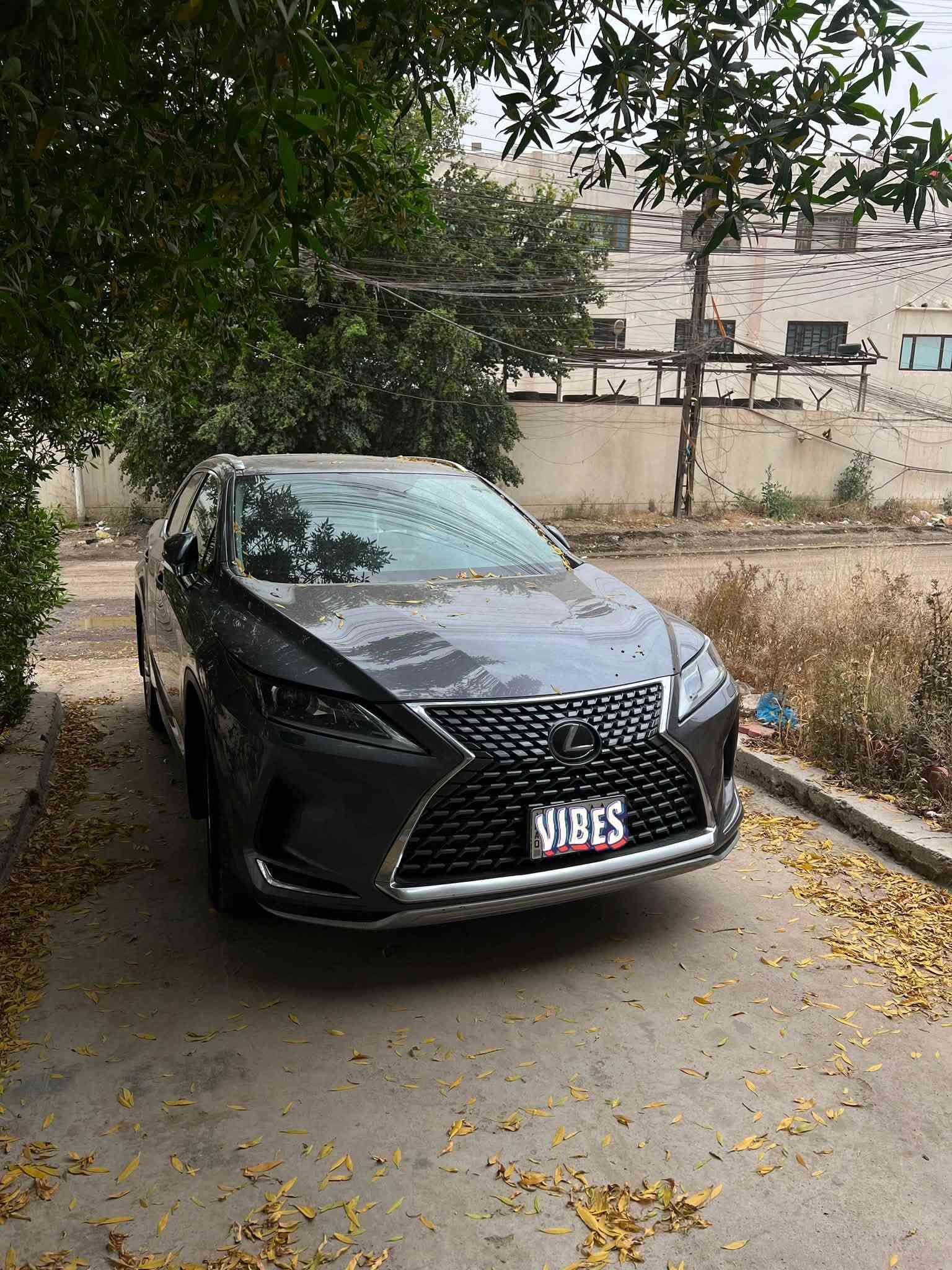 السلام عليكم
لكزس rx 350 بانزين
ماشية ٨٦ الف كم 
كلين تايتل وارد كندي موديل ٢٠٢٠
بيها طخات بسيطة وبدون قطرة صبغ
مري شفط
تدفئة وتبريد كشنات 
فتحة 
تدفئة ستيرن 
تلث مودات قيادة سبورت وايكو ونورمل 
رقمها بغداد ومكانها بغداد 
***********
