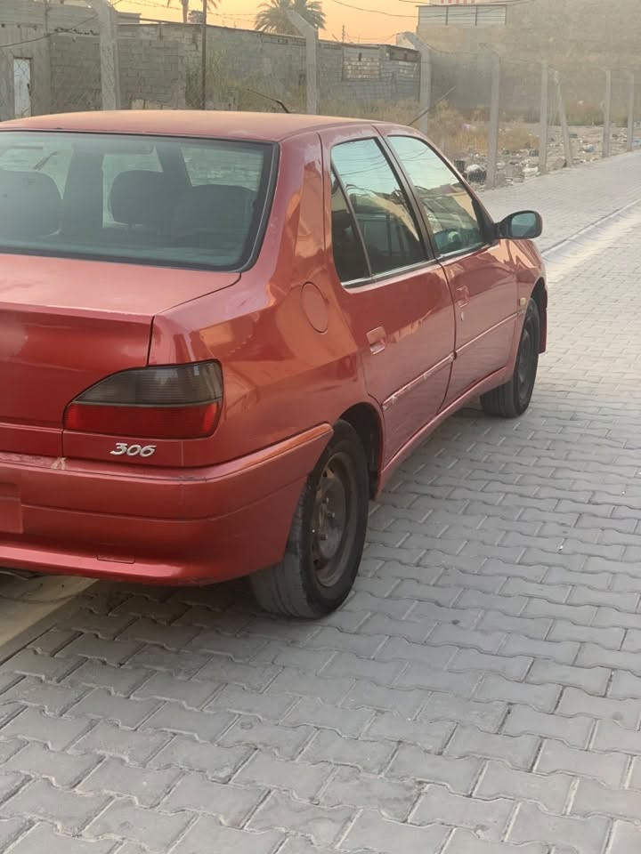 السلام عليكم خوان بيجو 306 للبيع سياره حلوه بلاديه مابيها صبغ ولا معجون ب٣٨ وبيها مجال 
رقم *********** مكاني بغداد ناحيه الرشيد
