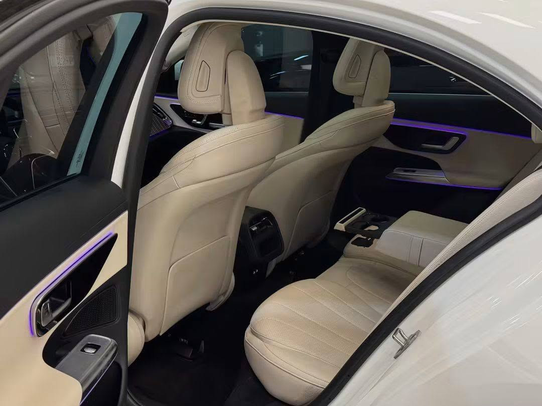 مرسيدس E350 AMG • ٢٠٢٥ • وارد امريكي