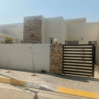 اللؤلؤة • ٢٠٠م • ٣ غرف