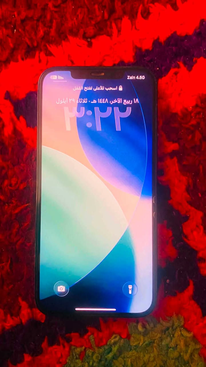 جهاز آيفون ١٢ برو ماكس جهاز نضيف مامبدل بيه اي شي بطاريه ٧٥ السعر ٥٥٠ وبيه مجال ***********
