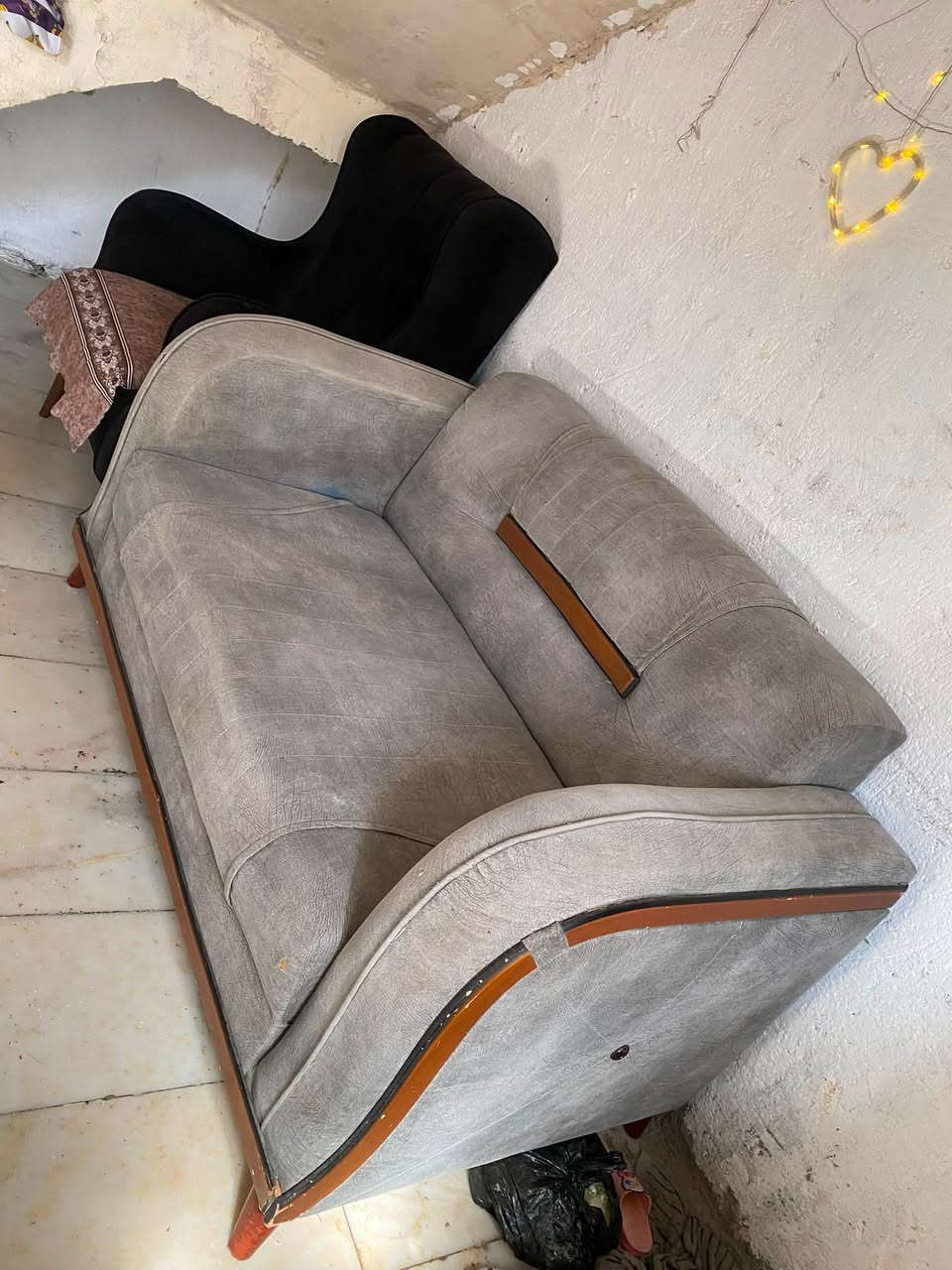 تركي ثكيل ١٠٠ مكاني حي اور
