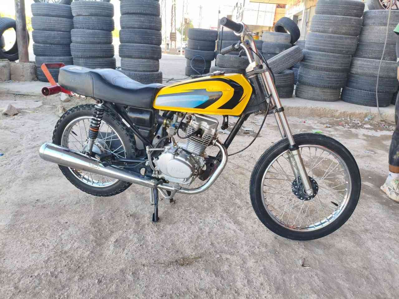 ياب سلام عليكم دراجه نامه شلامجه  تعمير معدل وشلعه شك الكاع السعر 500 وبيها مجال قليل اتصل عل الرقم ***********

