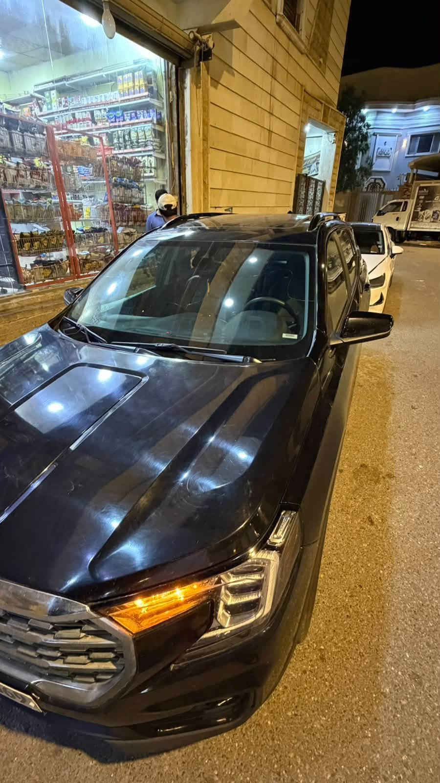 جمسي تيران ٢٠٢٣ وارد امريكي
الحادث قطعتين (بنيد+ جاملغ )
مواصفات دنلي 
السيارة رقم بصرة حرة باسمي (تحويل ثاني يوم)
.فتحة بانوراما طكتين
.كشنات تدفئة
.نقط عمياء+اشاير مري
.تحديد مسار 
.رادارات امامي وجوانب
.حساسات خلفية
.صندوق كهرباء (طكتين)
.تشغيل عن بعد
.لدات امامية وخلفية 
.كشنات جلد 
.حجم المكينة ١٥٠٠تيربو اقتصادية ونشطة 
.جامات نزول اوتو
.ماشية 50الف كيلو مو ميل
.بانزين محسن+ دهن امزويل كلة وكالة او كارت تبديل
السيارة نضيفة ومال جناي 
صور الحادث مقفولة افحص وين متريد
مكانها البصرة 
***********
