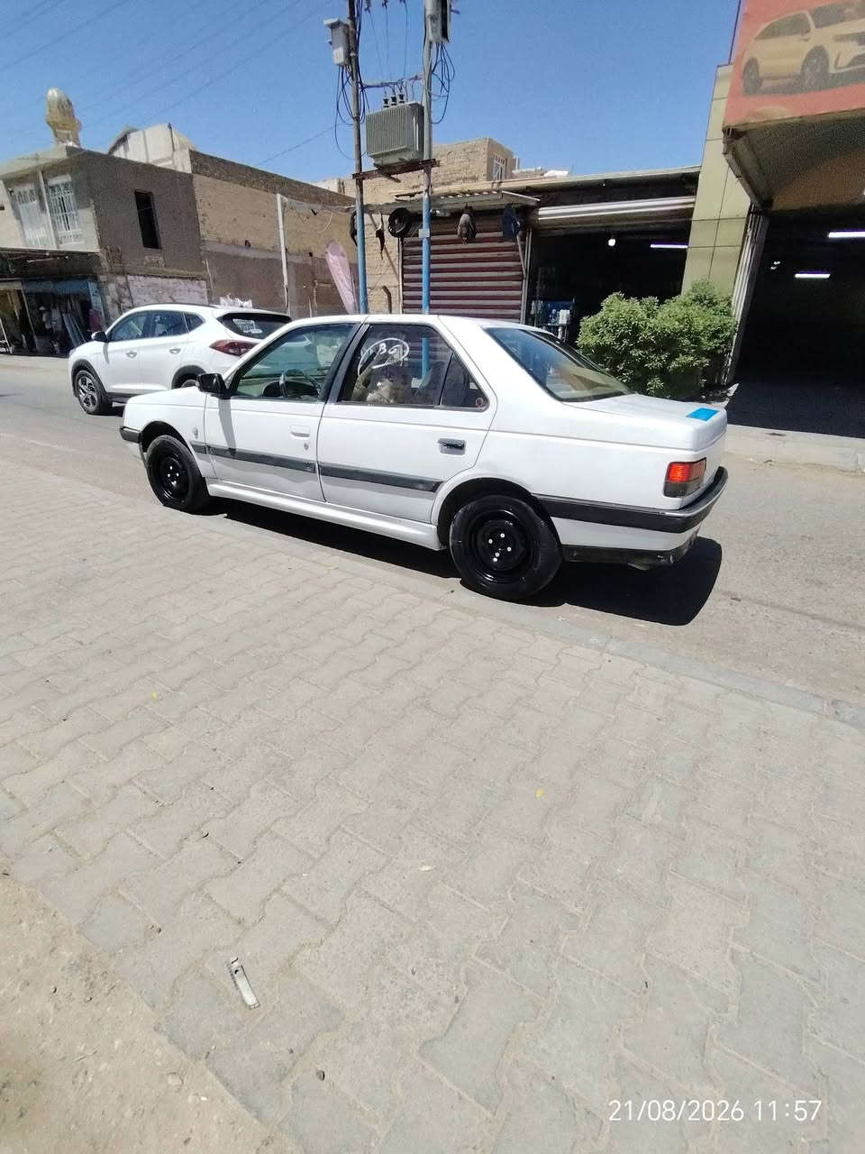 بيجو 405 للبيع سعر 20 ورقه بيها مجال
سياره مكينه جدد مكفوله حداديه تخم تاير كهربائيات كلها شغاله دواخل جديده تبريد بس غاز تشدله  رقم الماني قادسيه مشروع وطني وين ايعجبك اداور مصفر غرامات تحويل مباشر ابعها ابعقد مروري مكاني بابل *********** واتساب اوتصال
