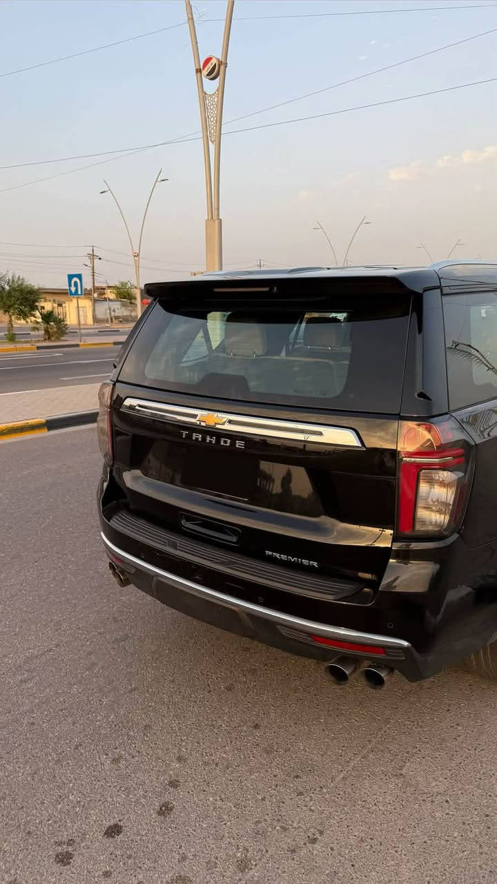 تاهو 2023 بريمير وكالة المنصور
( بسعر مناسب جداً)

ماشية 120 الف / كم 

السيارة بيها ملاحظات كألاتي : 
بيها طخه بالبنيد بسيطه ومامبينة ابد 
الجاملغ خلفي ايمن تعديل بارد شبر 
جاملغ خلفي أيسر صبغ اقل الشبر 
الباقي كفاله عامه جديدة السيارة 

رقم بغداد تحويل مباشر 

فول مواصفات السيارة 

السعر : 455 وبيها مجال بسيط للشراي 

مكان السيارة البصرة 

للأستفسار : ***********
