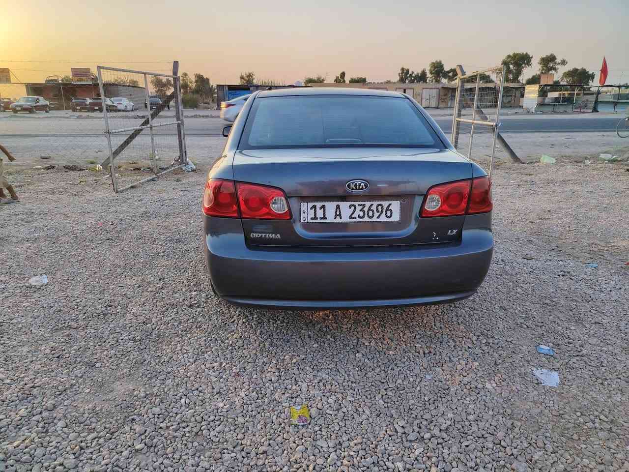 للبيع كيا اوبتما امريكي 2007
رقم بغداد انكليزي سنويه ل2031 

سياره صبغ حزام اثر جراد عندي صور قبل صبغ بدون دواخل جنطه وقماره مامصبوغه 

سيلره مكينه وكير خير من الله جدد حداديه جديده تخم تاير تبريد ثلج دواخل جدد شاشه كهربائيات كله شغاله 

سياره مال جناي ترايك وين متريد 

السعر 90وبيه مجال للشراي
***********
