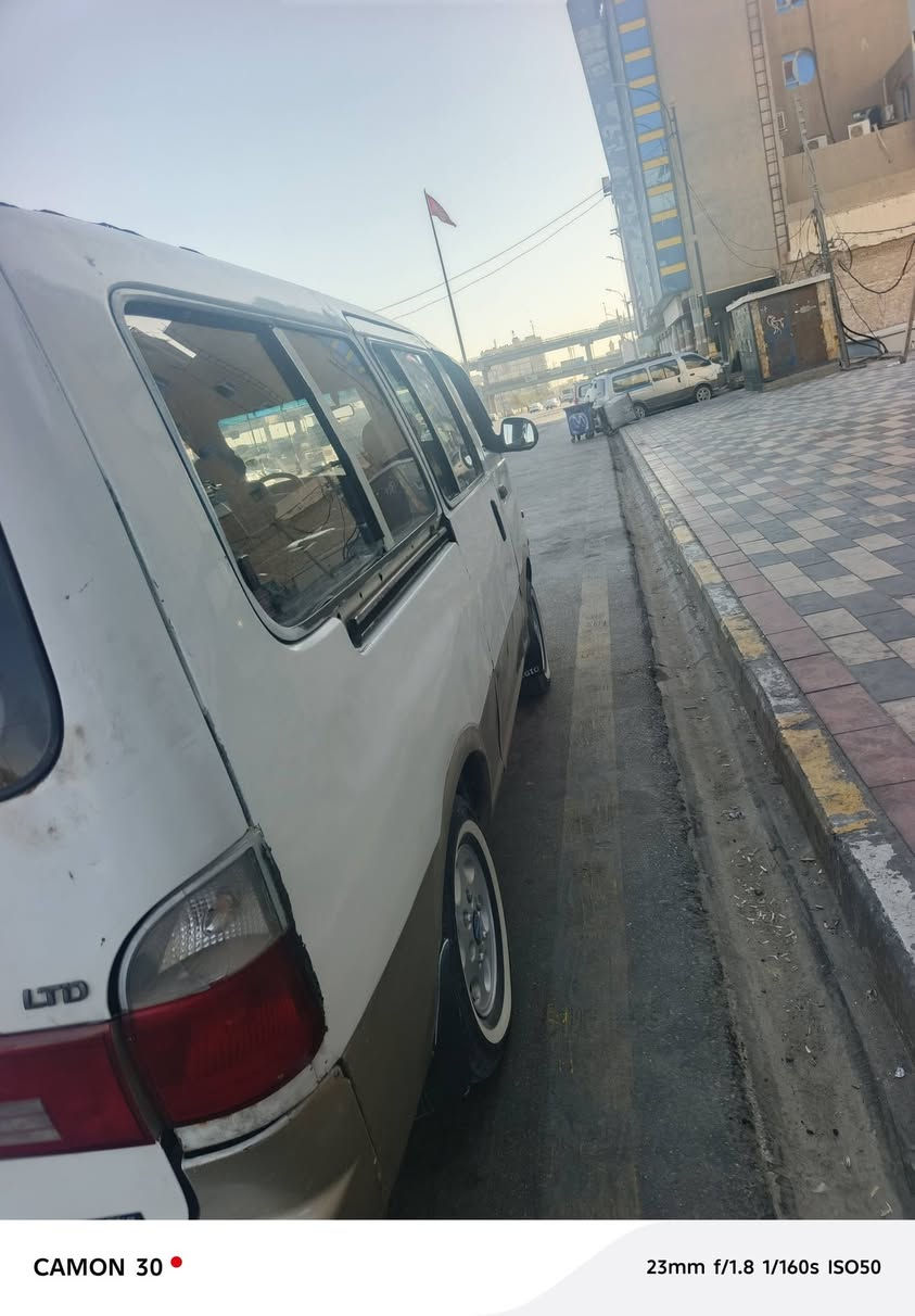 سلام عليكم بريجو 2000البيع كير مكينه اكسن مكفولة  سياره مرشوشه حزم رعيها ماندله مكانها نجف عباسية ***********
