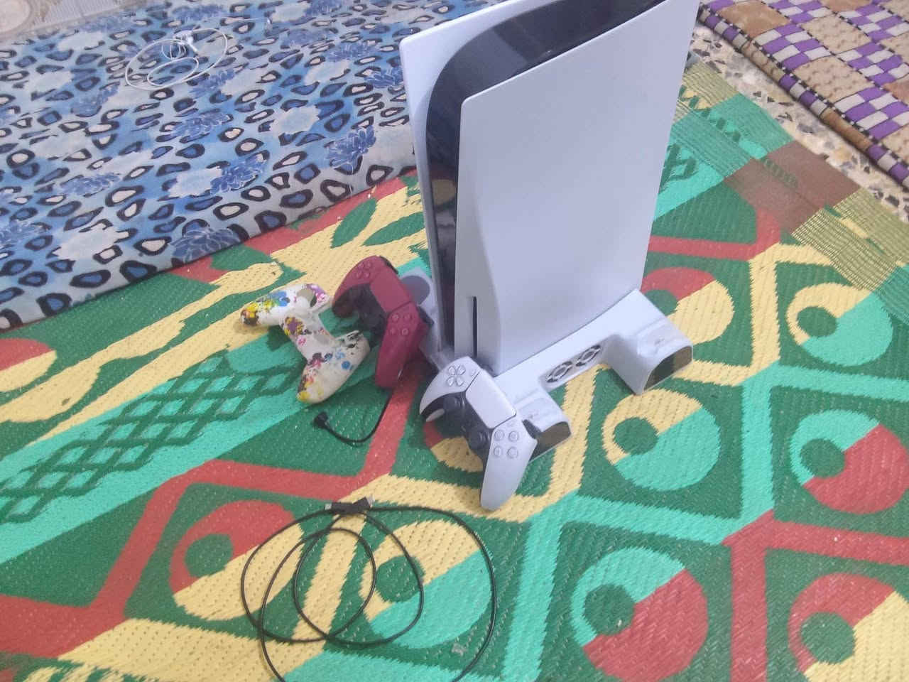 بلي فايف • يدات اصلية • قاعدة RGB